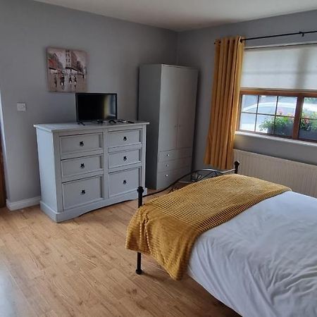 The Madden Guest House Gilford Kültér fotó